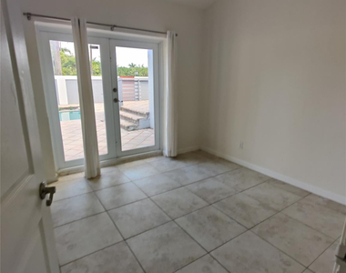 733 Ne 18th Avenue - Photo Thumbnail 42