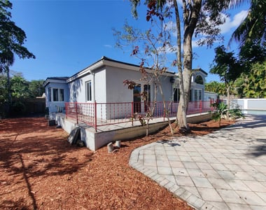 733 Ne 18th Avenue - Photo Thumbnail 66
