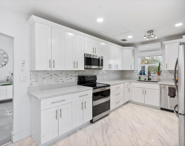 9232 Harding Avenue - Photo Thumbnail 7