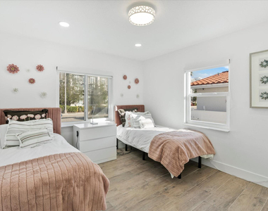 9232 Harding Avenue - Photo Thumbnail 14