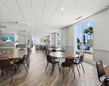 4250 Galt Ocean Drive - Photo Thumbnail 29