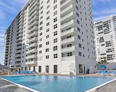 4250 Galt Ocean Drive - Photo Thumbnail 1