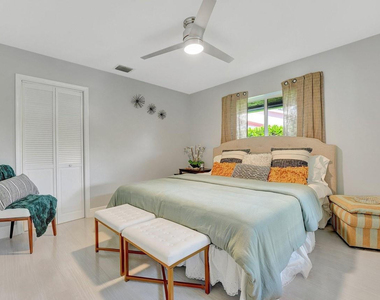 9066 Nw 52nd Court - Photo Thumbnail 24