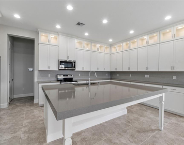 5206 Liberty Lane - Photo Thumbnail 34