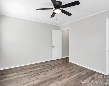 1827 Academy Street - Photo Thumbnail 12