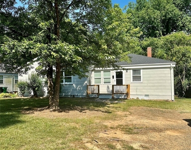 1827 Academy Street - Photo Thumbnail 2