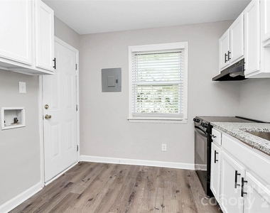 1827 Academy Street - Photo Thumbnail 6