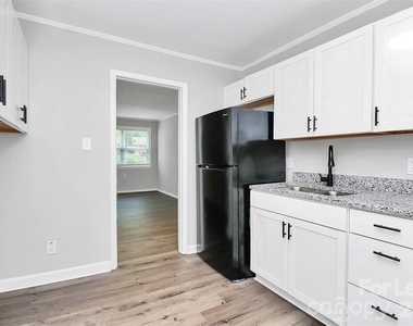 1825 Academy Street - Photo Thumbnail 5