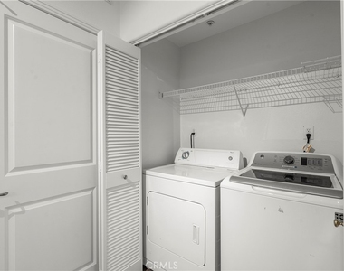 100 S Alameda - Photo Thumbnail 41