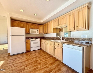 641 Ocean View Drive - Photo Thumbnail 8