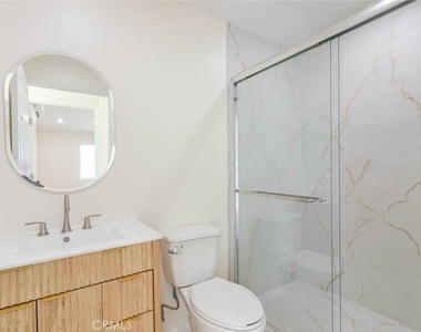 16697 Mckeever Street - Photo Thumbnail 8
