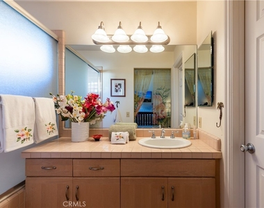 24421 Santa Clara Avenue - Photo Thumbnail 28