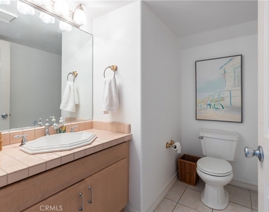 24421 Santa Clara Avenue - Photo Thumbnail 13