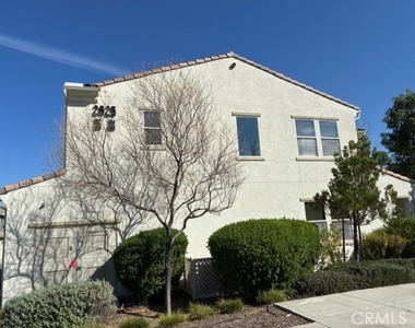 2625 Verna - Photo Thumbnail 2