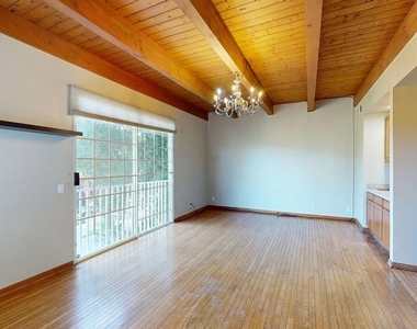4339 Alhama Drive - Photo Thumbnail 2
