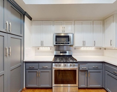 4339 Alhama Drive - Photo Thumbnail 7