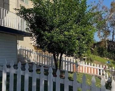 4339 Alhama Drive - Photo Thumbnail 21