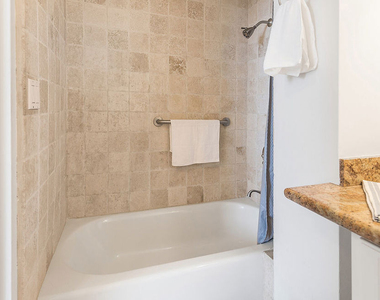 17366 W Sunset Boulevard - Photo Thumbnail 20