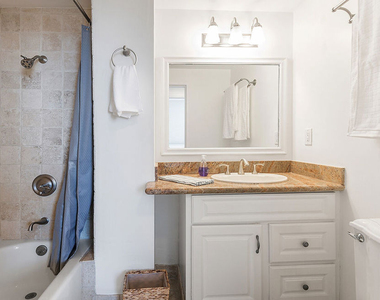 17366 W Sunset Boulevard - Photo Thumbnail 19
