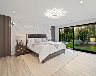 5301 Crebs Avenue - Photo Thumbnail 12