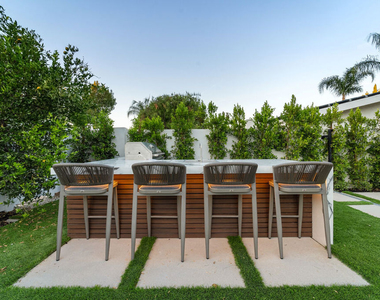 5301 Crebs Avenue - Photo Thumbnail 22