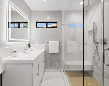 5301 Crebs Avenue - Photo Thumbnail 16