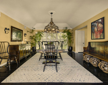 13166 Valley Vista Boulevard - Photo Thumbnail 12