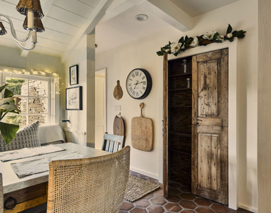 13166 Valley Vista Boulevard - Photo Thumbnail 15