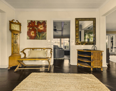 13166 Valley Vista Boulevard - Photo Thumbnail 8