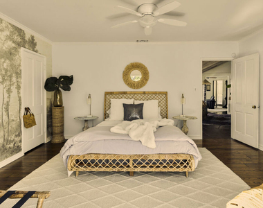 13166 Valley Vista Boulevard - Photo Thumbnail 25