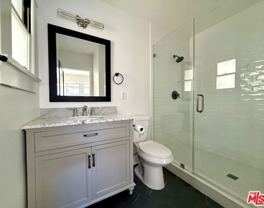 854 Serrano Place - Photo Thumbnail 10
