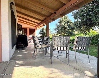 285 Crestview Avenue - Photo Thumbnail 9
