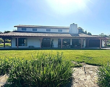 285 Crestview Avenue - Photo Thumbnail 1