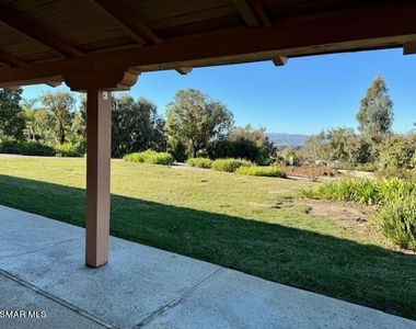 285 Crestview Avenue - Photo Thumbnail 8