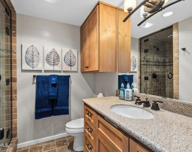 11844 Beach Club Way - Photo Thumbnail 32