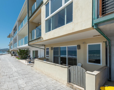 11844 Beach Club Way - Photo Thumbnail 33