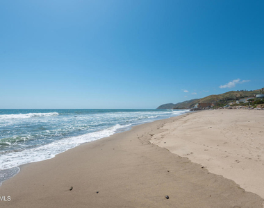11844 Beach Club Way - Photo Thumbnail 46