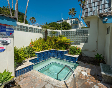 11844 Beach Club Way - Photo Thumbnail 39