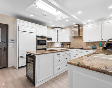 11844 Beach Club Way - Photo Thumbnail 11