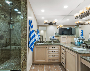 11844 Beach Club Way - Photo Thumbnail 21