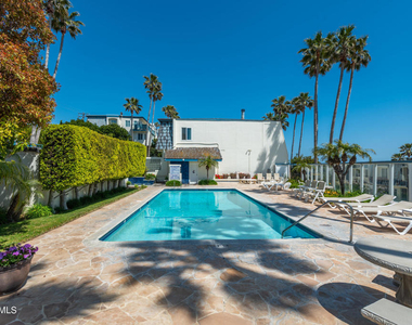 11844 Beach Club Way - Photo Thumbnail 37