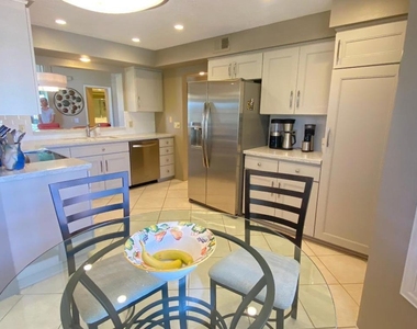 781 Montana Vista Drive - Photo Thumbnail 12
