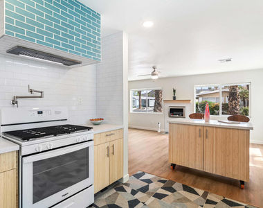 117 Aliso Drive - Photo Thumbnail 15