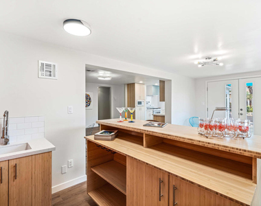 117 Aliso Drive - Photo Thumbnail 10