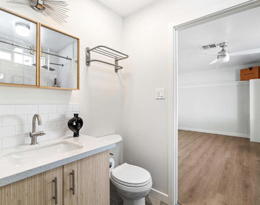 117 Aliso Drive - Photo Thumbnail 35