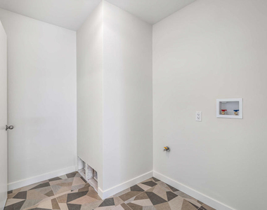 117 Aliso Drive - Photo Thumbnail 37
