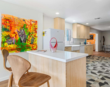 117 Aliso Drive - Photo Thumbnail 24