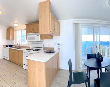 14777 Palm Drive - Photo Thumbnail 11