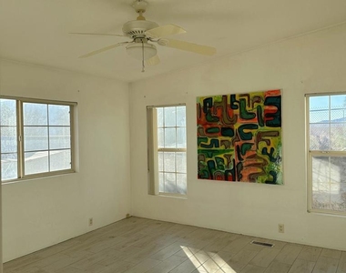 14777 Palm Drive - Photo Thumbnail 13