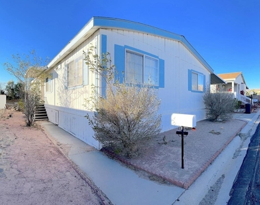 14777 Palm Drive - Photo Thumbnail 17